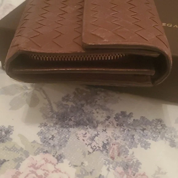 Bottega Venetta brown Intrecciato leather Continental long wallet - Picture 4 of 7
